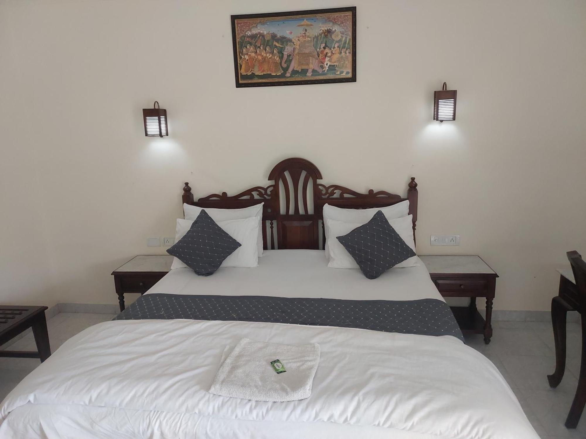 Hotel Tourist Rest House Agra Agra  Buitenkant foto