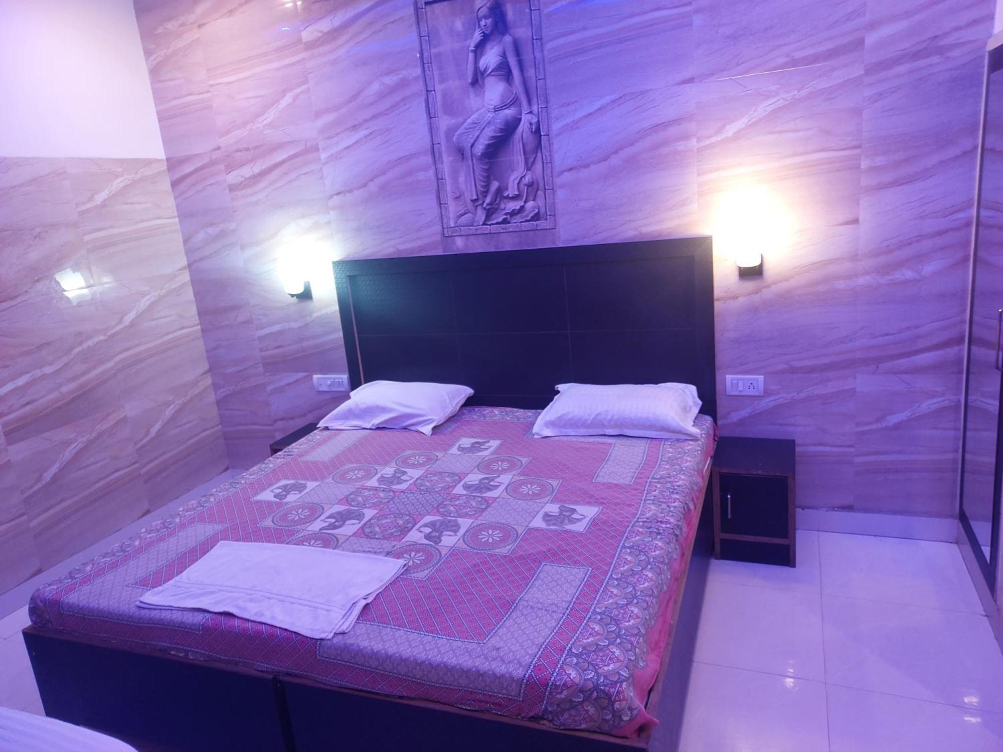 Hotel Tourist Rest House Agra Agra  Buitenkant foto